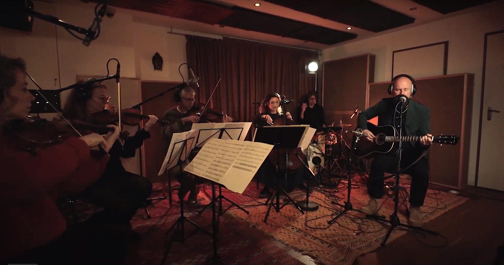 Philip Selway of Radiohead announces Live At Evolution Studios EP