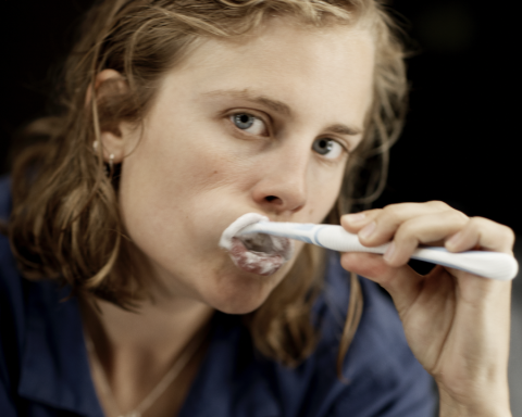 Marika Hackman announces Big Sigh with Hanging