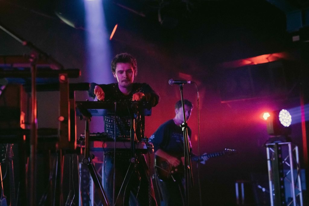 The Itch performing at Rockaway Beach festival 2025